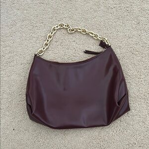 Elegant Burgundy Chain Shoulder Bag